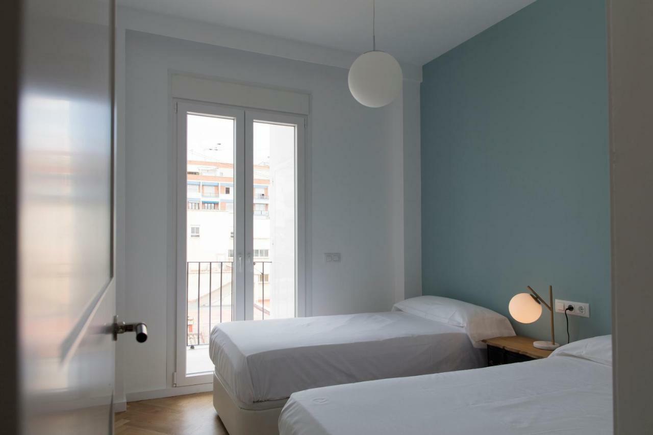 Florit Flats - Chic And Central In A Lively But Quiet Area All Walking Distance Valencia Bagian luar foto