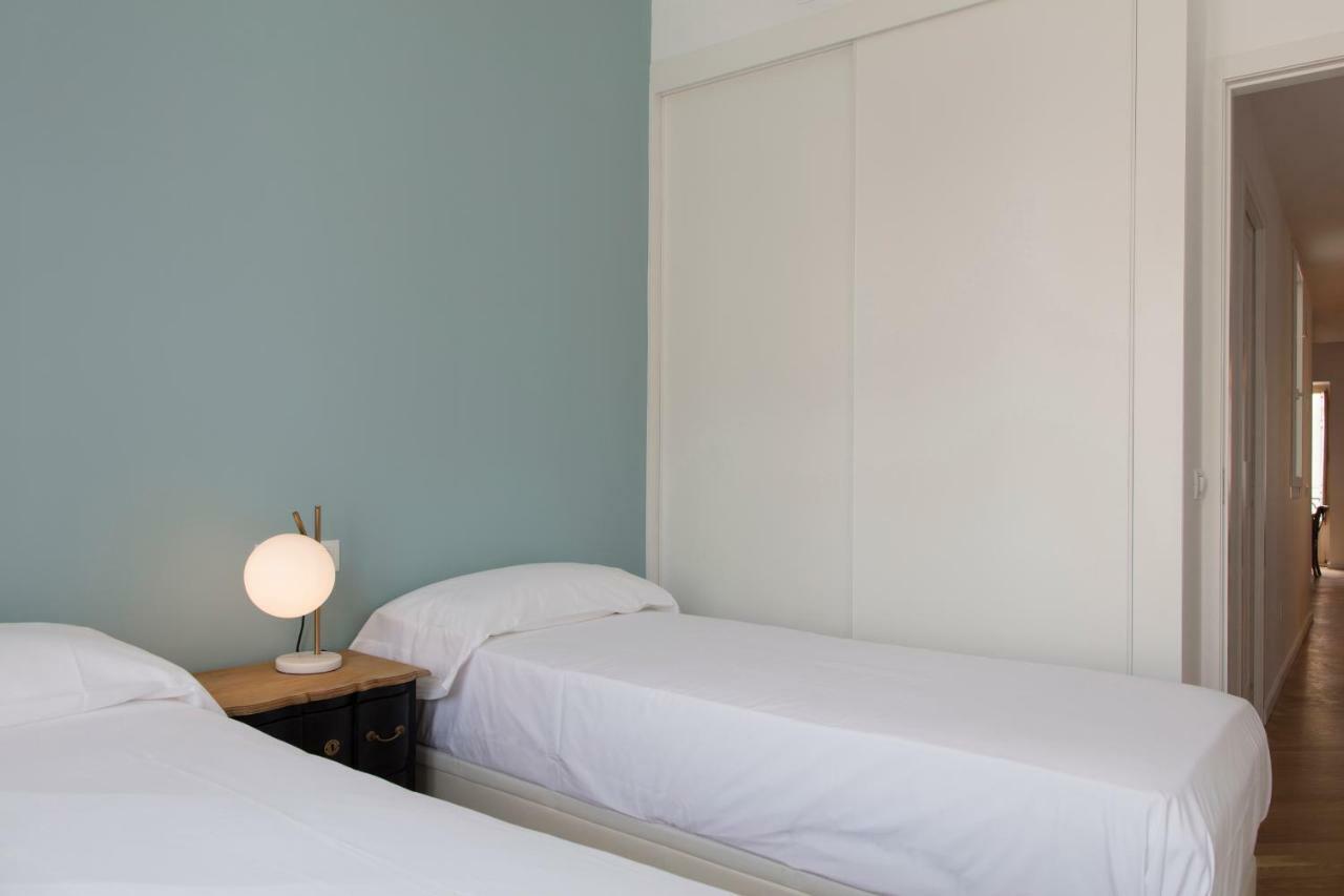 Florit Flats - Chic And Central In A Lively But Quiet Area All Walking Distance Valencia Bagian luar foto